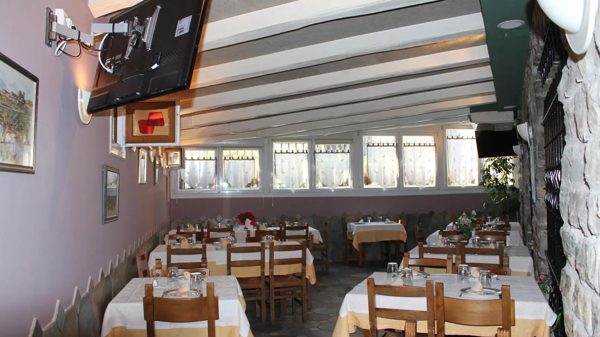 Guest house Pension Lagunak Zarautz