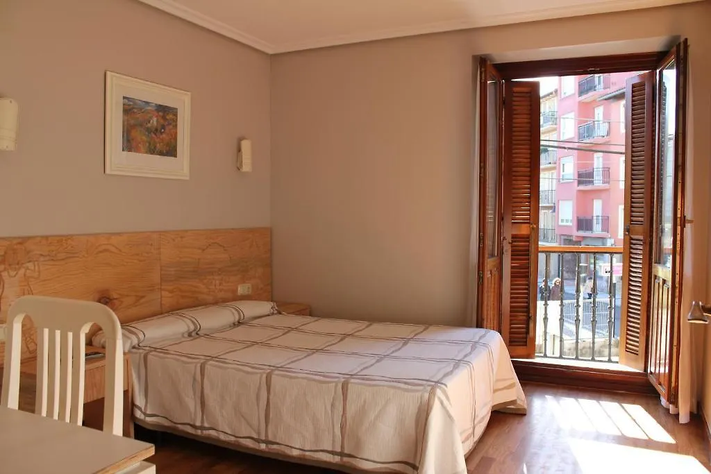 Guest house Pension Lagunak Zarautz